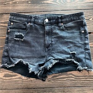 American Eagle AE Distressed high waisted shortie